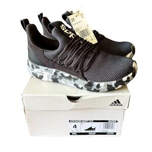 NEW! Youth Boys ADIDAS Lite Racer Adapt 7.0 Black Slip on Athletic Shoes Sz 4